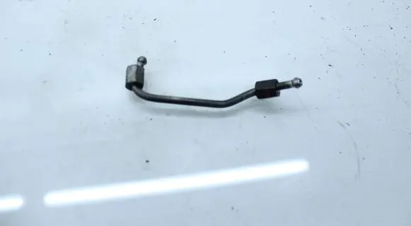 Honda CR-V Fuel injector supply line/pipe 