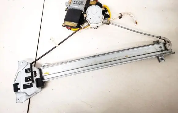 Mitsubishi Space Wagon Sliding door window regulator with motor