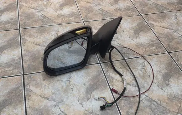 Mercedes-Benz GLE W167 Front door electric wing mirror A1678109301 A1678107305