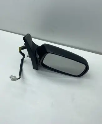 Toyota Yaris Front door electric wing mirror E13010399 8278 E102039