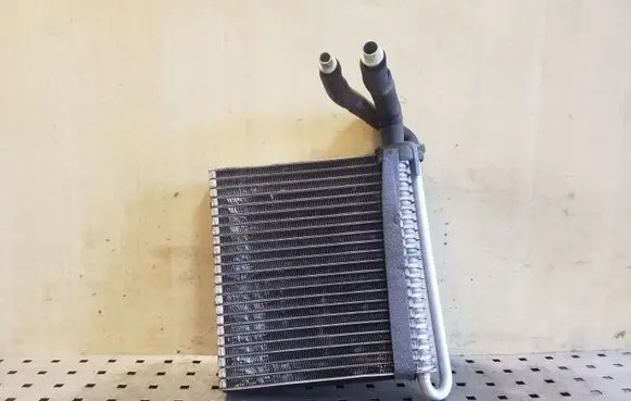Air conditioning (A/C) radiator (interior)