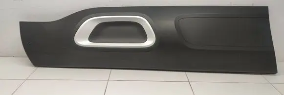 Citroen C5 Aircross Front door trim (molding) 9820082077