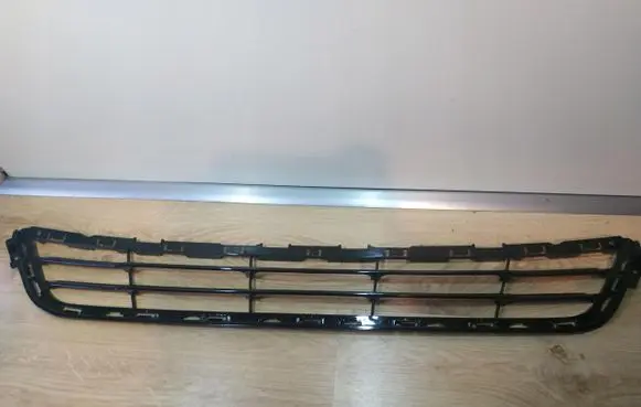 Ford Mondeo MK V Front bumper lower grill DS7317B968