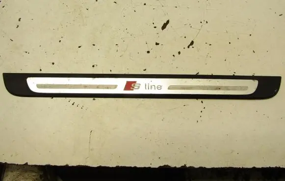 Audi A3 S3 8V Front sill trim cover 8V4853491B