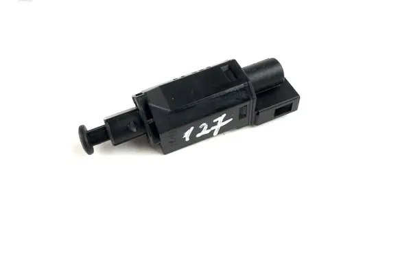 Volkswagen New Beetle Brake pedal sensor switch 1h0927189d