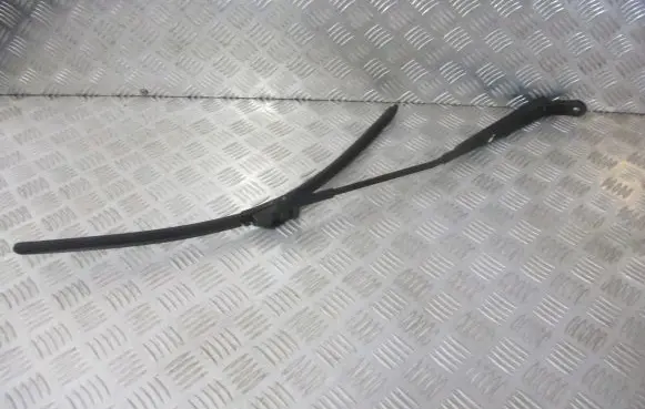 Renault Modus Front wiper blade arm
