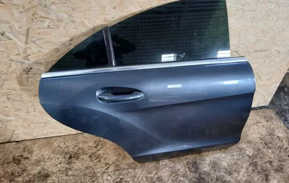 Mercedes-Benz CLS C218 AMG Rear door 