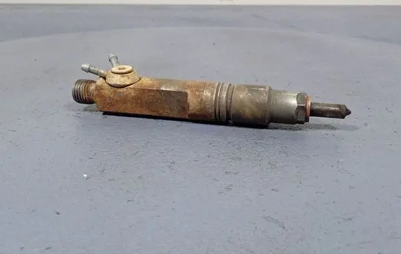 Volvo V70 Fuel injector 074130201Q