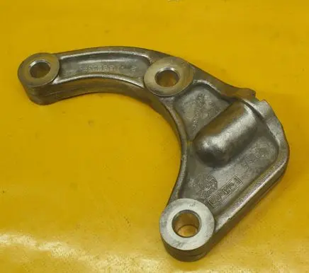 Ford Kuga II Rear differential mounting bracket CV614K204AA