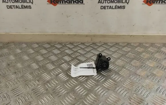 Honda Civic Headlight level height control switch M30424