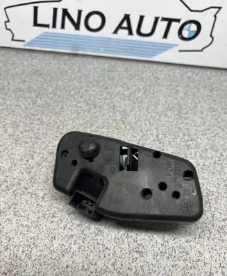 BMW 3 E46 Tail light bulb cover holder 230569L