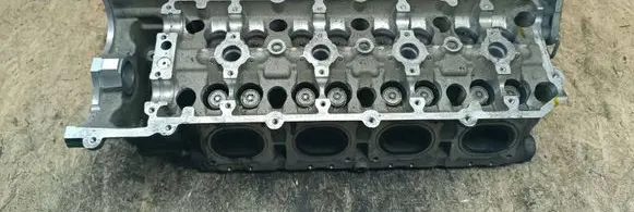 Mercedes-Benz C AMG W204 Engine head R1560160201 A1501601 23090138