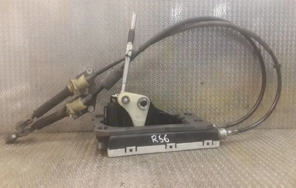 Mini One - Cooper Coupe R56 Gear shifter/selector 2753170