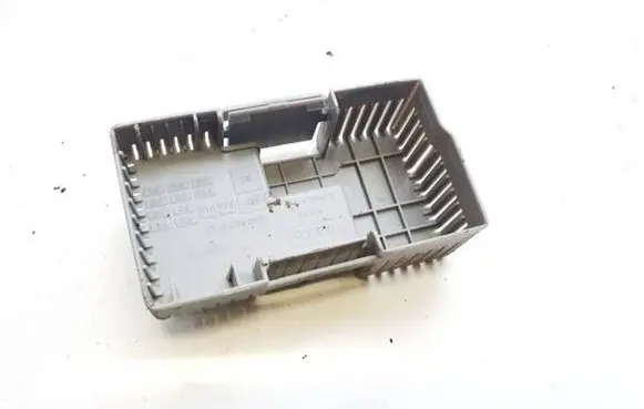 Volvo S80 Fuse box cover 6g9t14c507cb 6g9t-14c507-cb