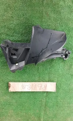 Land Rover Discovery Sport Front bumper mounting bracket HY32-16F072-BA