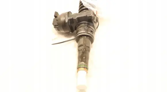 Fuel injector