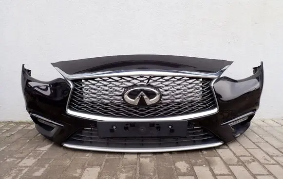 Infiniti Q30 Front bumper 