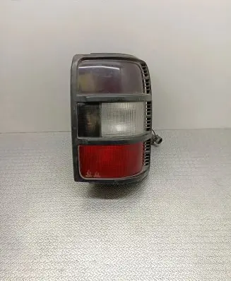 Mitsubishi Pajero Rear/tail lights 0431540R