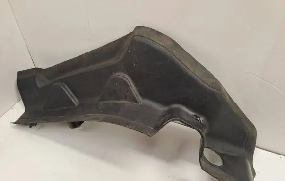 BMW X5 G05 Rear/tail light trim molding 9491403 241371
