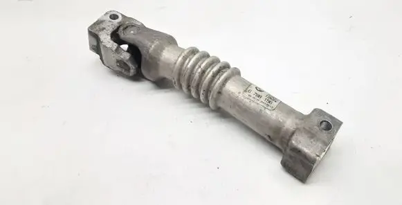 BMW 5 GT F07 Steering column universal joint 6788156