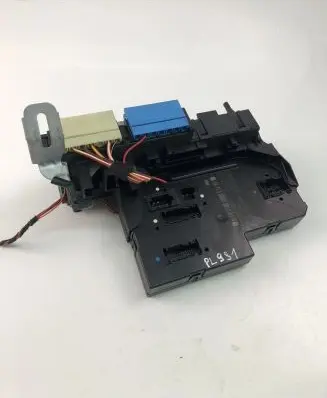 Mercedes-Benz E W212 Fuse box set 2129022702