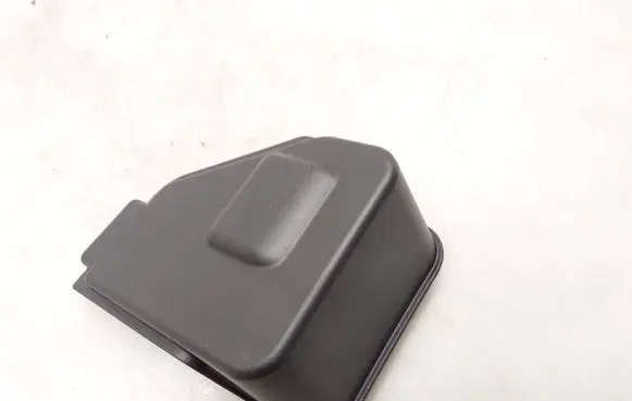 Volkswagen Tiguan Battery box tray cover/lid 5QF971813