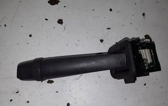 Volvo V70 Wiper control stalk