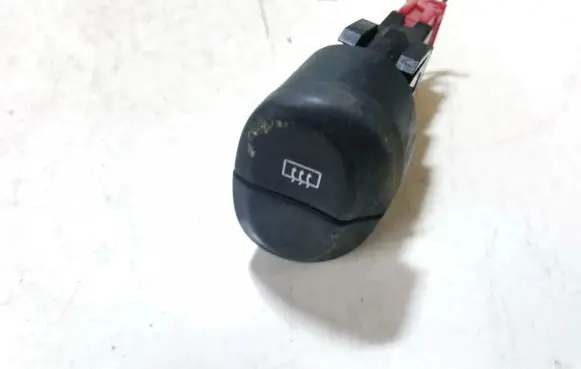 Renault Megane I Windscreen/window heater switch 841243