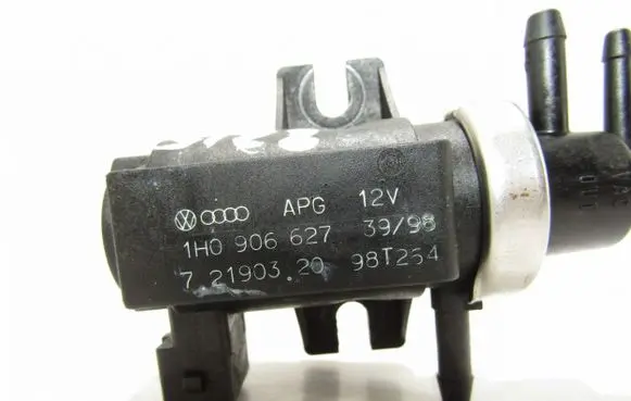Audi A3 S3 8L Turbo solenoid valve 1H0906627