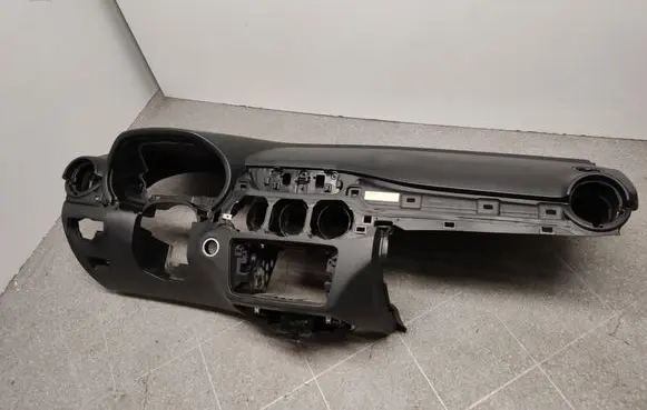 Mercedes-Benz B W246 W242 Dashboard A2466800087