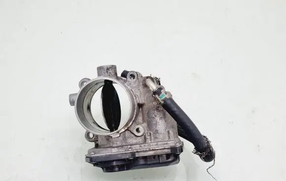 Toyota Land Cruiser (J150) Throttle body valve 2610011010