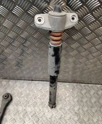 KIA Xceed Rear shock absorber/damper 55300CRAB0 S10F2210201