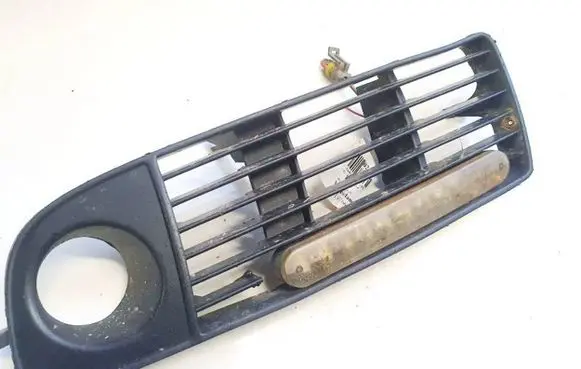 Audi A6 S6 C5 4B Front bumper lower grill 4b0807682 dn12550 4b0807682dn12550
