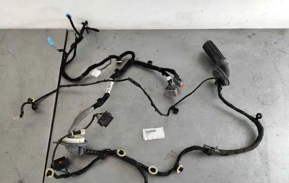 Jaguar XF X260 Rear door wiring loom T2H28086