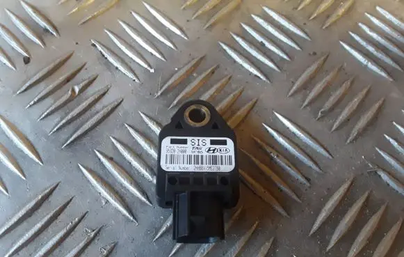 KIA Ceed Airbag deployment crash/impact sensor 959202H000