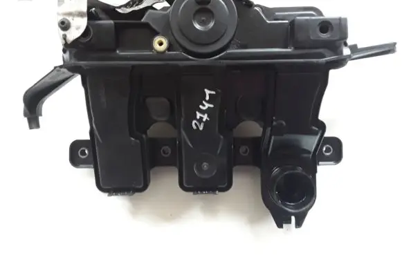 Nissan X-Trail T32 Intake manifold 118301003R