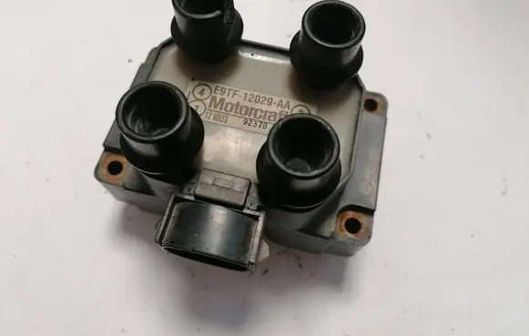 Mazda 626 High voltage ignition coil E9TF12029AA 92378