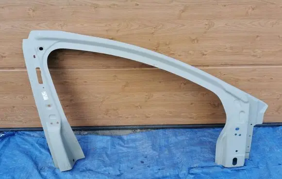 Tesla Model X (B) Pillar trim (exterior) 1073193S0B