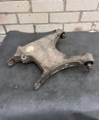BMW X5 E53 Rear upper control arm/wishbone 1095253