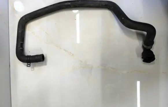 BMW X3 E83 Electric car engine cooling hoses/pipes 