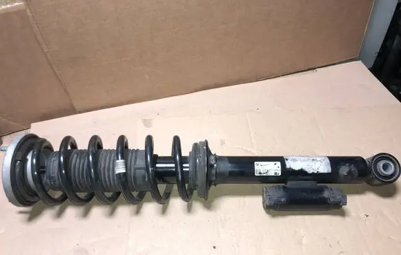BMW 5 G30 G31 G38 Rear shock absorber/damper 7992605