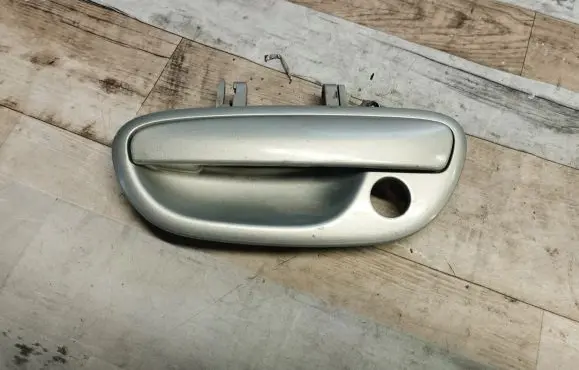 Subaru Outback Front door exterior handle