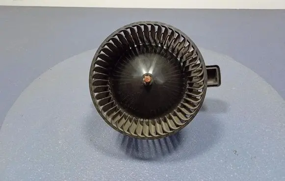 Heater fan/blower