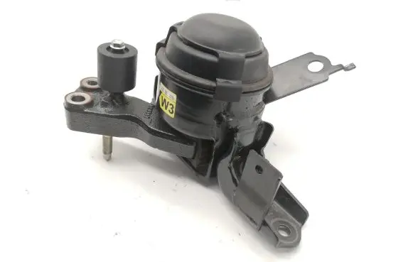 Toyota Yaris Engine mount bracket
