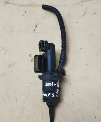 Volkswagen Golf V Clutch master cylinder KG15065 0373