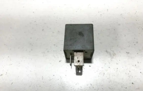 Volkswagen Golf IV Other relay 357911253