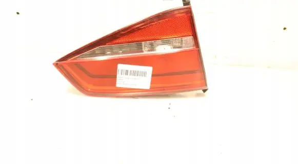 Volkswagen Jetta VI Rear/tail lights E245090
