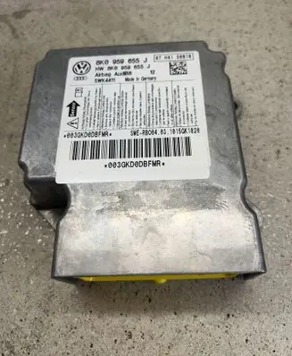 Audi A5 8T 8F Airbag control unit/module 8K0959655J 5WK44111 07H41S0610