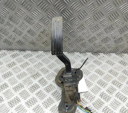 Ford Ranger Accelerator throttle pedal AB399F836CD