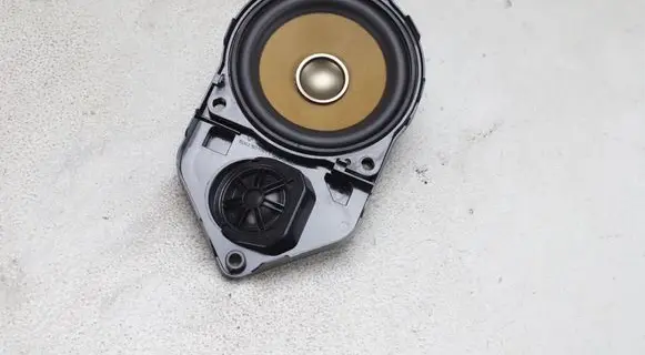 BMW X4 F26 Panel speaker 9237280 7881341 65139237280